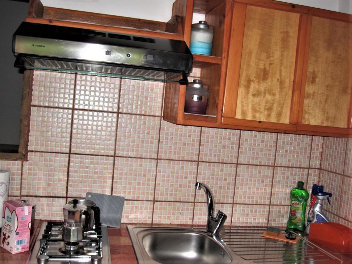 La Pietra Rara B&B Montone  Luaran gambar